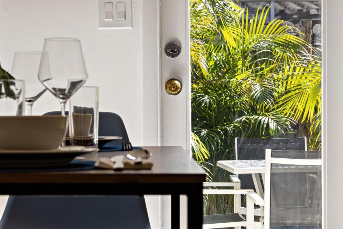 Lovely Rental Unit With Free Parking On Premises フォート・ローダーデール エクステリア 写真
